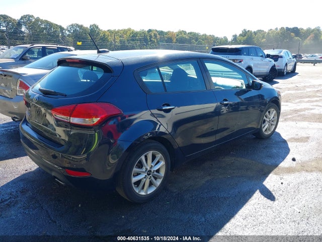 KIA FORTE LX 2017 KNAFK5A86H5718959 Image 4