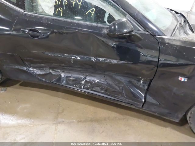 1G1FB1RX0K0137574 Chevrolet Camaro 1lt