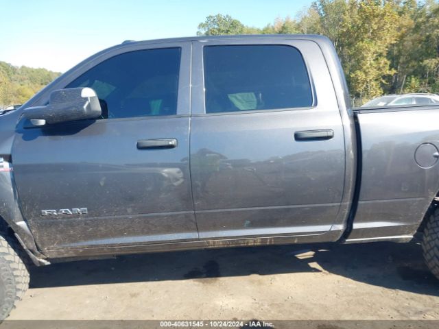 3C6UR5CLXNG419168 RAM 2500 Tradesman  4x4 6'4 Box