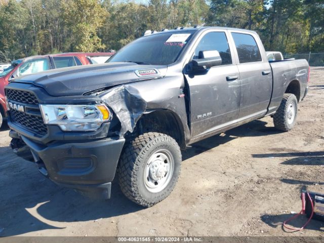 3C6UR5CLXNG419168 RAM 2500 Tradesman  4x4 6'4 Box