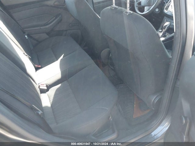 Ford FOCUS S 2017 1FADP3E22HL219132 Image 8