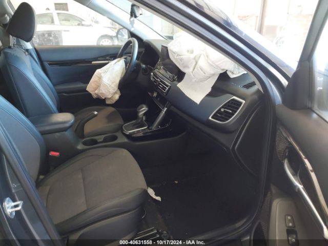 KNDEUCAA8N7262639 KIA SELTOS S