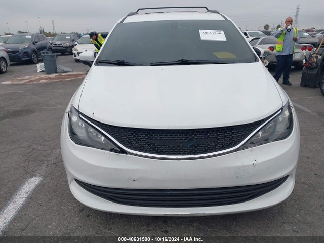 Chrysler Voyager Lxi 2020 2C4RC1DG3LR262178 Image 12