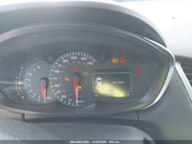 3GNCJNSB5JL348555 Chevrolet TRAX LS