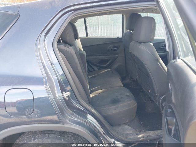3GNCJNSB5JL348555 Chevrolet TRAX LS