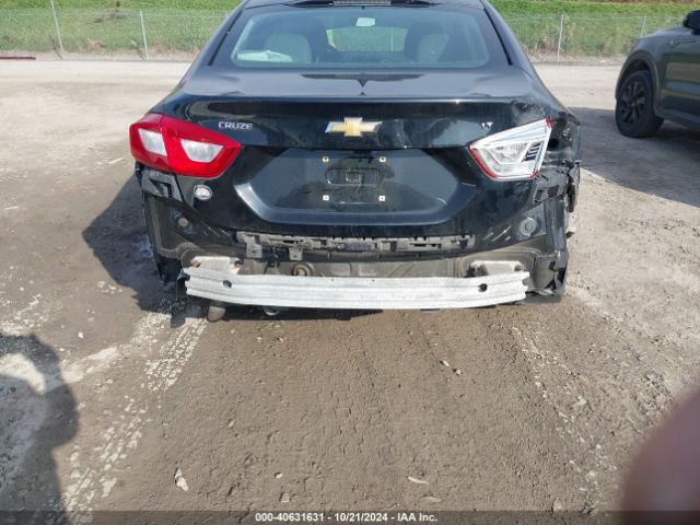 1G1BE5SM1H7167681 Chevrolet Cruze Lt Auto