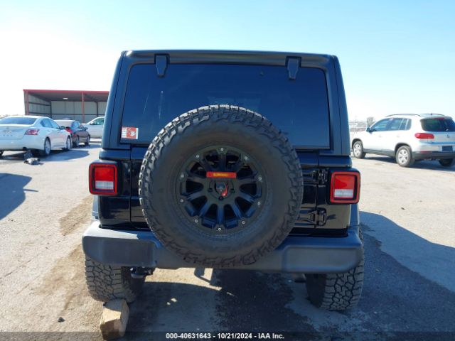1C4HJXDN4JW232341 Jeep Wrangler Unlimited Sport S 4x4