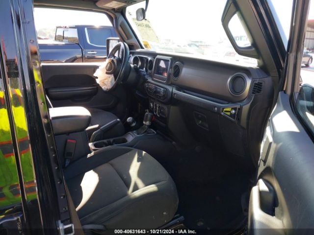 1C4HJXDN4JW232341 Jeep Wrangler Unlimited Sport S 4x4