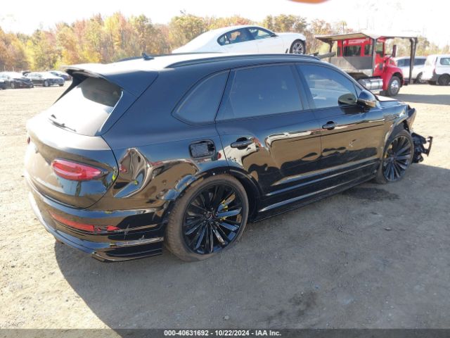 2023 BENTLEY BENTAYGA SJAAR2ZV0PC019548 Photo 3