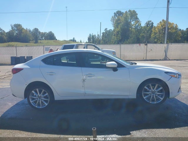 Mazda Mazda3 Touring 2017 3MZBN1V77HM116257 Image 13