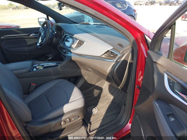 5GAEVAKW5RJ118844 Buick Enclave Essence Awd