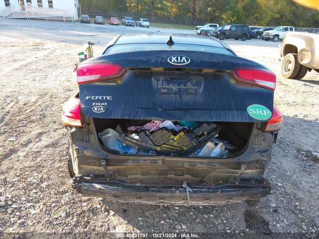 KIA FORTE LX 2017 3KPFK4A75HE083323 Image 17