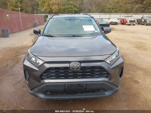 Toyota RAV4 LE 2019 2T3F1RFV6KW015275 Image 12