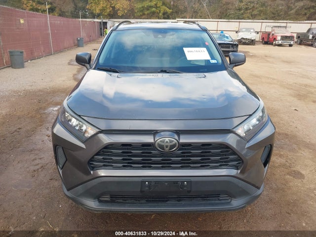 Toyota RAV4 LE 2019 2T3F1RFV6KW015275 Image 6
