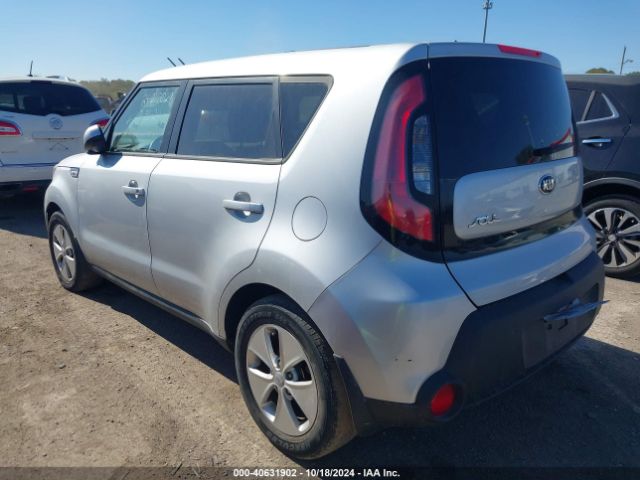 KNDJN2A25G7835949 KIA Soul