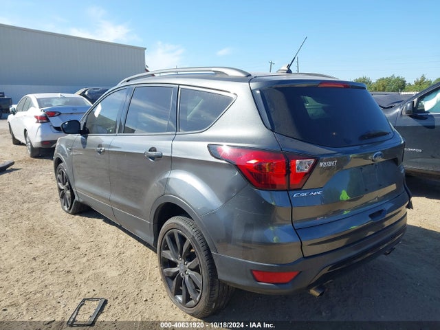 Ford ESCAPE SE 2019 1FMCU0GD0KUA41133 Image 3