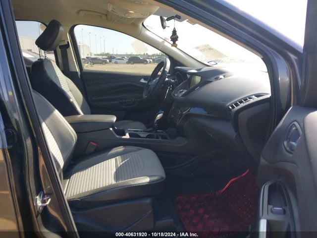 Ford ESCAPE SE 2019 1FMCU0GD0KUA41133 Image 5