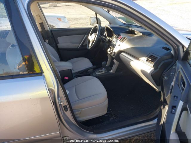 JF2SJAAC2FH829572 Subaru Forester 2.5i