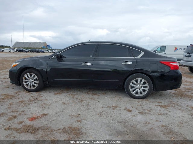 Nissan Altima 2.5 S 2016 1N4AL3AP4GN333362 Image 14