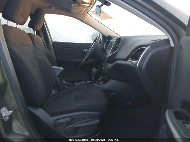 1C4PJMCB5KD212758 Jeep Cherokee Latitude 4x4