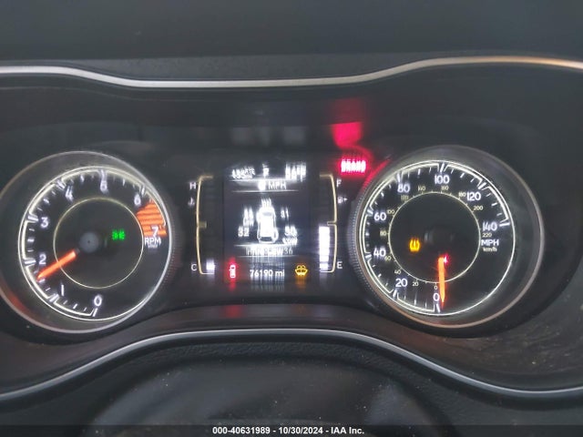 1C4PJMCB5KD212758 Jeep Cherokee Latitude 4x4