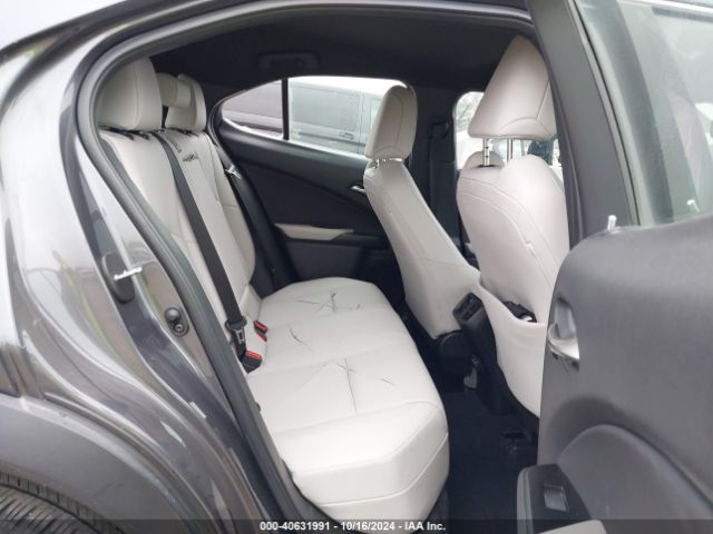 JTHX3JBHXN2050364 Lexus UX 200