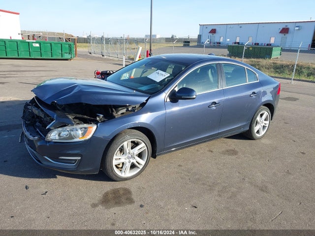YV1612TK9F2334888 Volvo S60 T5 Premier