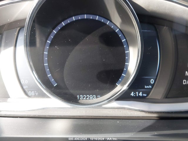 YV1612TK9F2334888 Volvo S60 T5 Premier