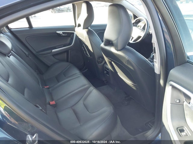 YV1612TK9F2334888 Volvo S60 T5 Premier