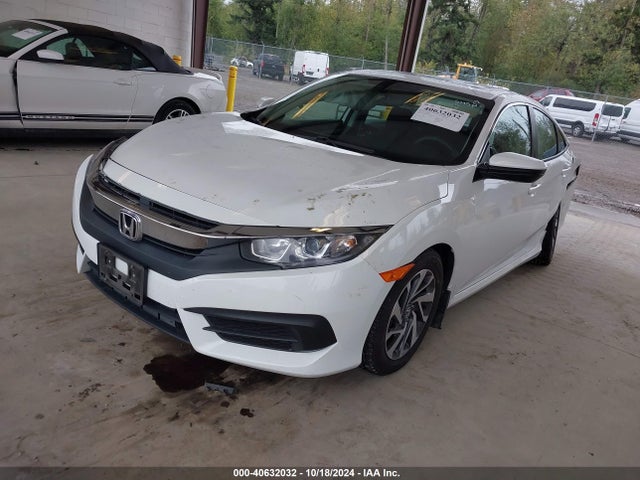 Honda CIVIC EX 2017 2HGFC2F70HH555556 Image 2
