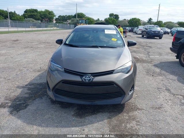 Toyota COROLLA LE 2019 5YFBURHE3KP938357 Image 13