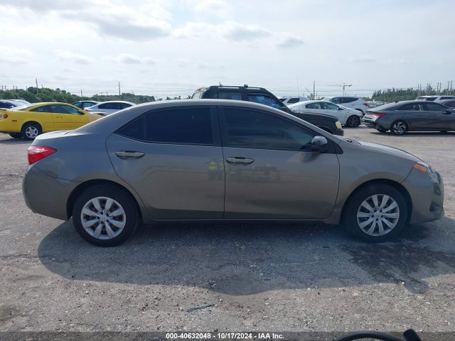 Toyota COROLLA LE 2019 5YFBURHE3KP938357 Image 14