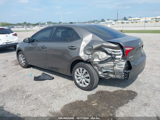 Toyota COROLLA LE 2019 5YFBURHE3KP938357 Image 3