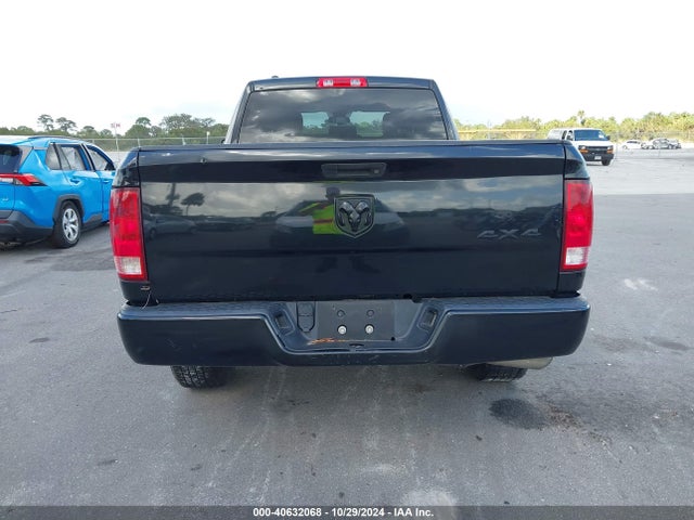 RAM 1500 Express  4x4 6'4 Box 2017 1C6RR7FG8HS850220 Image 16