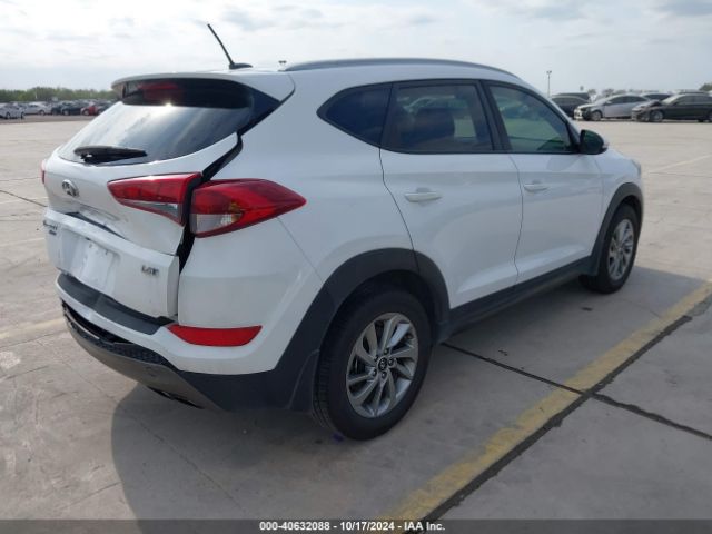 KM8J33A28GU152247 Hyundai Tucson Eco
