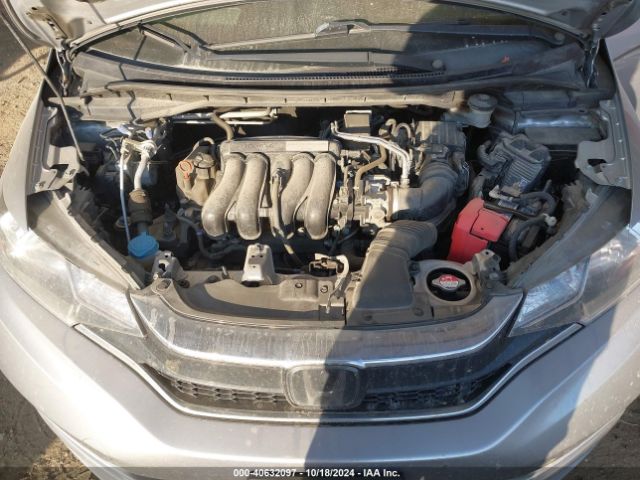 3HGGK5H88JM722946 Honda FIT EX