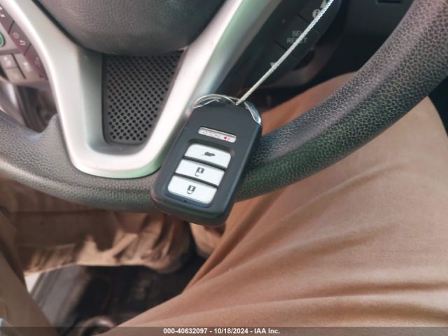 3HGGK5H88JM722946 Honda FIT EX