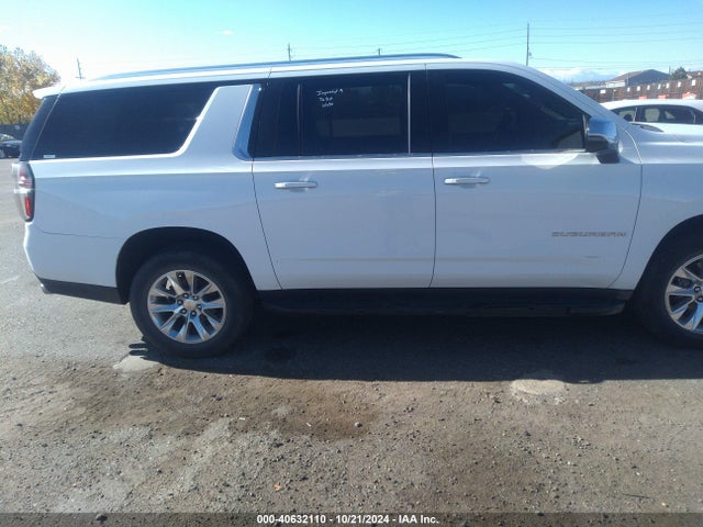 Chevrolet Suburban 4wd Premier 2022 1GNSKFKD8NR100623 Image 13