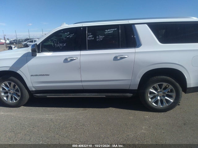 Chevrolet Suburban 4wd Premier 2022 1GNSKFKD8NR100623 Image 14
