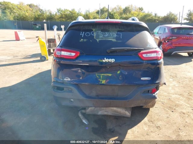 1C4PJLCB3JD573611 Jeep Cherokee Latitude Fwd