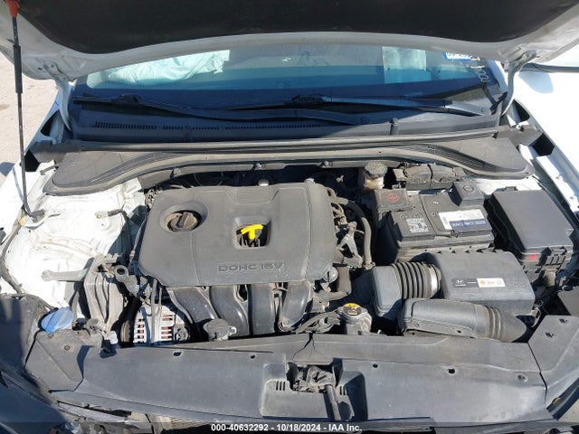 Hyundai ELANTRA SEL 2019 5NPD84LF2KH410578 Image 10
