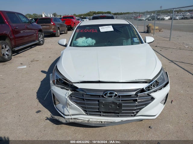 Hyundai ELANTRA SEL 2019 5NPD84LF2KH410578 Image 12