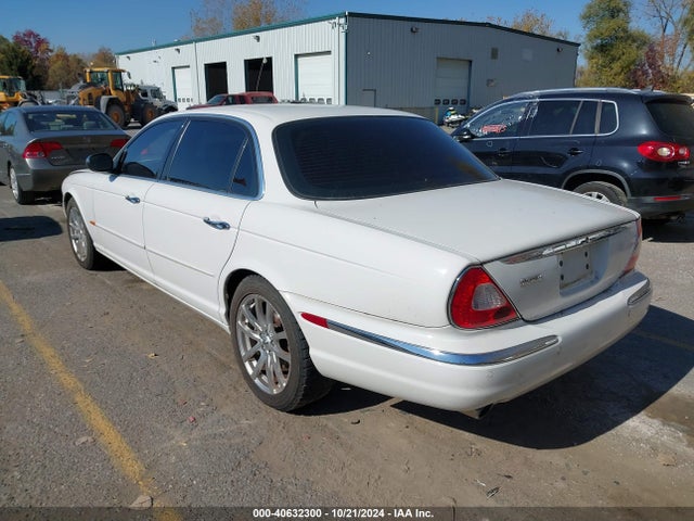 2005 JAGUAR XJ SAJWA82C95SG42732 Photo 2