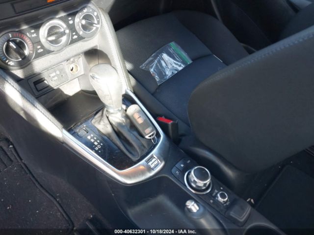 3MYDLBJV1LY700443 Toyota YARIS LE