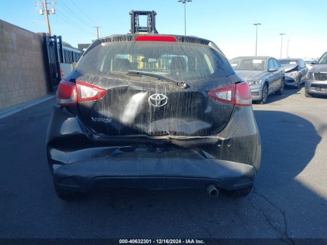 3MYDLBJV1LY700443 Toyota YARIS LE