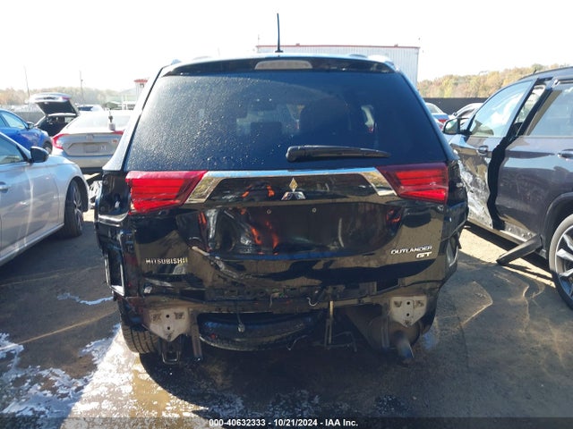Mitsubishi OUTLANDER GT 2016 JA4JZ4AX7GZ024017 Image 17