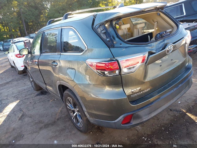 Toyota Highlander Xle V6 2016 5TDKKRFH3GS186452 Image 3