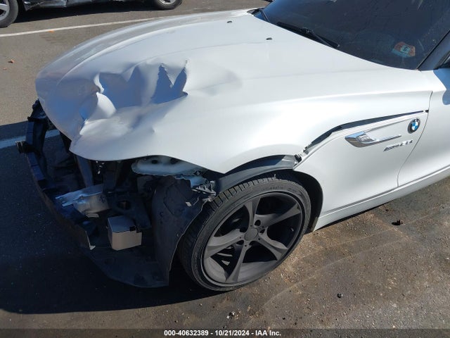 BMW Z4 Sdrive28i 2014 WBALL5C54EJ105938 Image 17