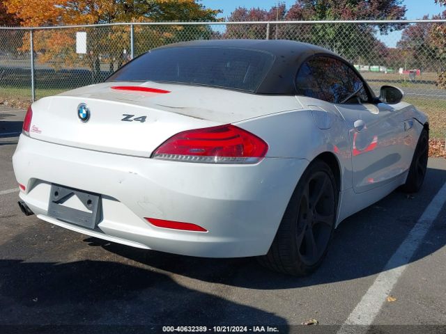 2014 BMW Z4 WBALL5C54EJ105938 Photo 3