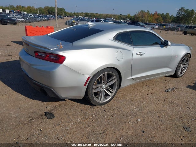 Chevrolet Camaro 1lt 2018 1G1FB1RS1J0119376 Image 4